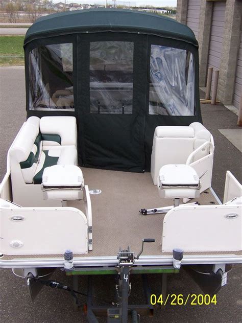 A pontoon enclosure will protect you from the sun and adverse weather conditions that can arise diy boat kits by perebo allow you to compile pontoon boats and mobile platforms simply. Custom Pontoon Boat Enclosures | Minnesota Pontoon Covers & Enclosures | Canvas Craft | pontoon ...