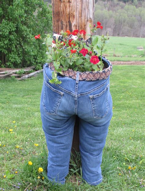 23 Jeans Planter Inspirasi Penting