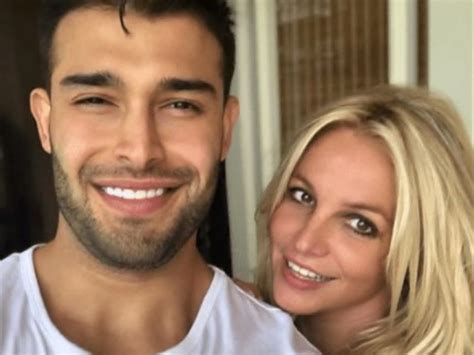 Britney Spears Speaks Out After Sam Asghari Files For Divorce Couldn