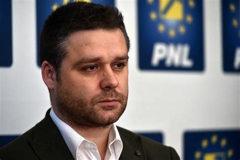 He hopes to become the city's mayor in next year's local elections. Ciprian Ciucu despre conferința lui Nicușor Dan: Lumea ...