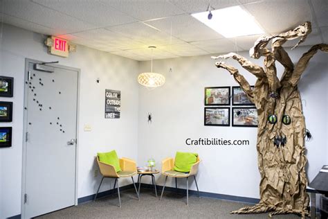 70 creepy cubical ideas | elonahome.com. Office HALLOWEEN decoration ideas - SPOOKY tree & spiders ...