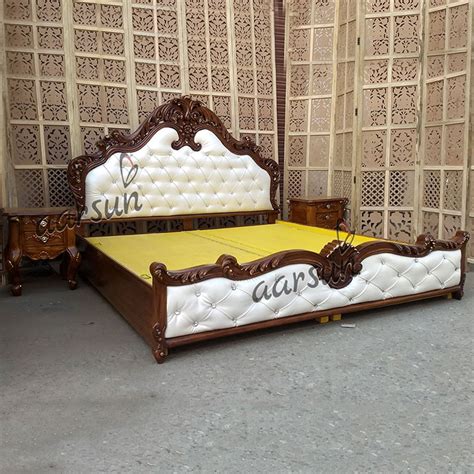 The california king is one of the most popular sizes of bed in the world. Best Wooden Royal King Size Bed with Side Tables YT-46