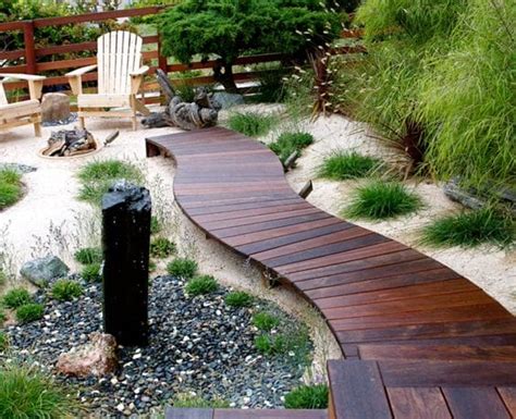 10 Creative And Clever Garden Path Ideas With Wood Log Genmice