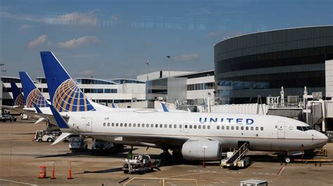 Five Injured After Severe Turbulence On United Airlines Flight Into