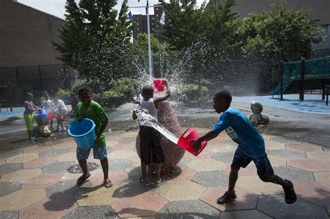 Beating The Heat In New York City The New York Times