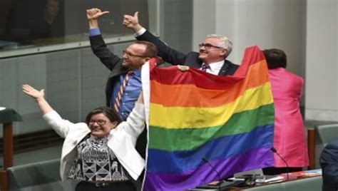 australia signs same sex marriage bill into law weddings to be legal from saturday world news