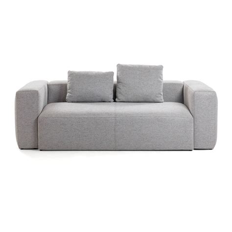 Il divano country in legno è quasi sempre a due o tre posti ed è dotato di cuscini in fantasia floreale o geometrica. Divano Blok 2 posti grigio chiaro KAVE HOME | DESIGNPERTE.IT