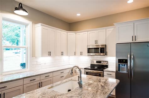 Data from a remodeling magazine report puts a minor remodel in 2019 at about $22,500 and a major one. Need a Kitchen Remodel in Indianapolis? Call 317-983-0258 ...
