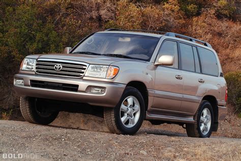 Let's take a look at my 2000 toyota land cruiser and talk about why these are a great deal on the used market. 2000 Toyota Land Cruiser - Information and photos - Zomb Drive