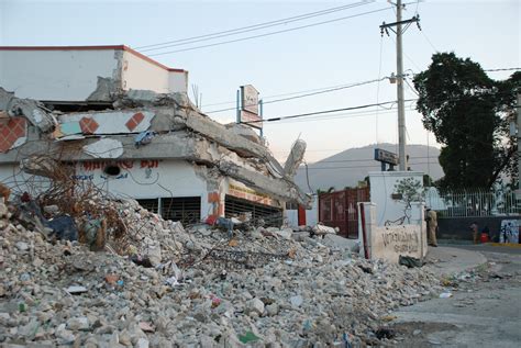 Best 41  Earthquake Wallpaper on HipWallpaper | Earthquake Disaster Wallpaper, Earthquake 