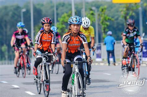 First day in malaysia and just like the day before we get going right from the get go because that's how i roll. Malaysians Aren't Happy Because JCM Gave Young Cyclists "Measly" Prize Money