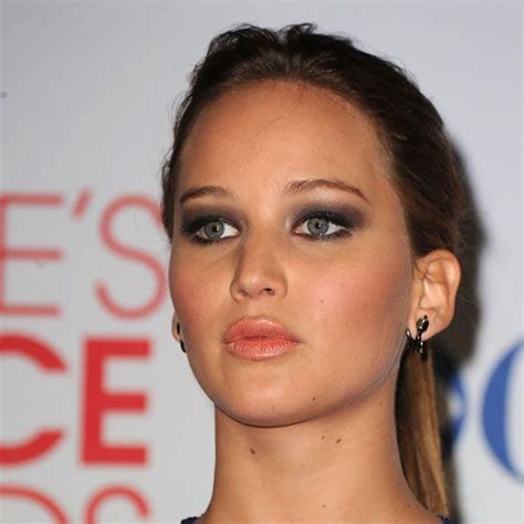 Jennifer Lawrences Sexy Smoky Eyes Jennifer Lawrence Makeup