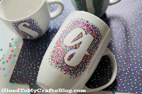 Decorate Mugs With These Fun And Easy Ideas Diy Candy
