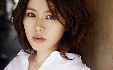 Uh jjuh myun (maybe) artist: Netizens Pick Top 30 "Most Beautiful Faces" Among Korean Female Celebrities | Soompi