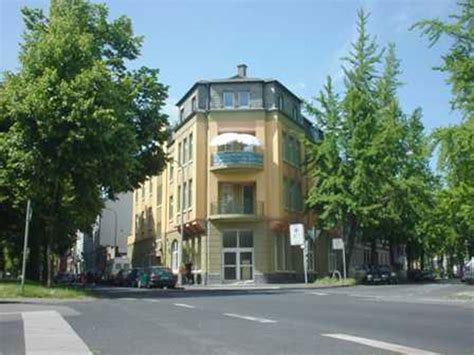 Bei uns steht der mensch und sein zuhause im mittelpunkt. Schomaecker | Haus- und Grundbesitz