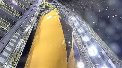 Watch Nasa Squeeze A Giant Rocket Fuel Tank Until It Blows Nz