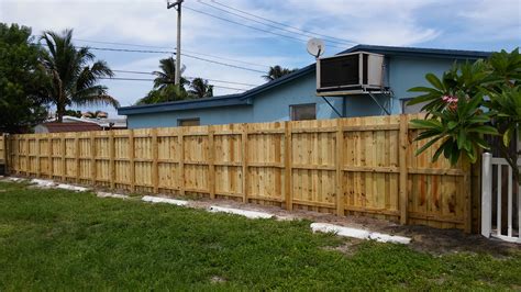 Wood fence installation - Xtreme Fence