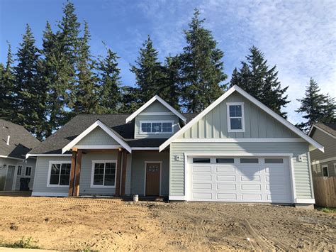 The master bedroom has six windows so it gets a ton of natural light. Exterior paint Benjamin Moore Gray Wisp, Vanilla Milkshake trim/ green blue exterior paint ...