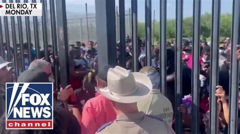 Fox News Captures Shocking Footage Of Migrants Forcing Way Past Border Youtube