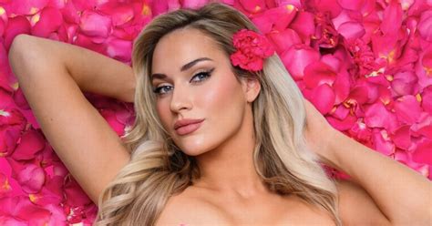 World S Sexiest Woman Paige Spiranac Poses Fully Naked Covered In