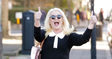 Vanessa Feltz Gives Thumbs Up On First Outing Since Fiancé Cheated
