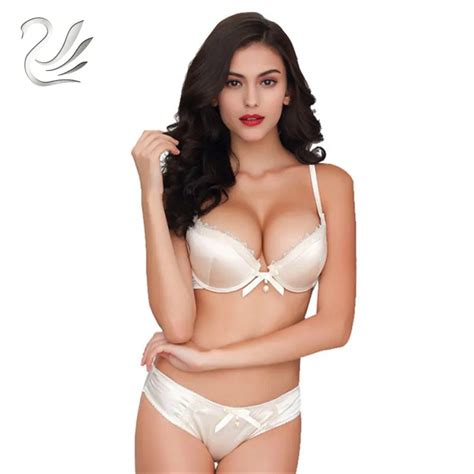 2018 New Arrival Vanlo Brand Women Fashion Lingerie Push Up Sexy Smooth Lace Bra And Panty Sets