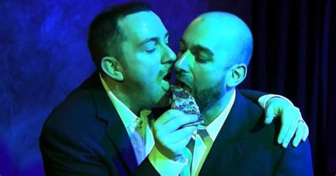 This Couple Duped An Anti Gay Pizzeria And Then Made Out