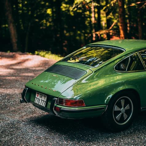 stephan bauer on instagram “leaf green 🍃 one of my new favourite porsche colours