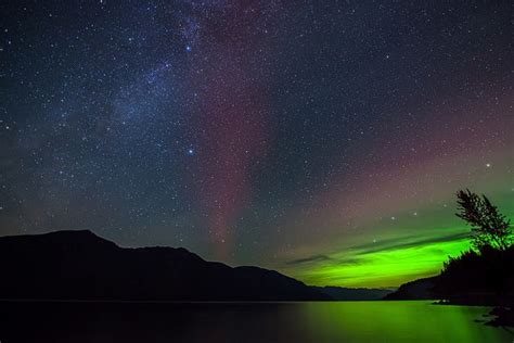 Aurora And Milky Way In Canada Northern Lights Milky Way Aurora