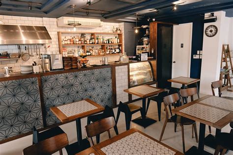 Guide To Poblacion Makati Best Restaurants Bars Clubs And Cafes