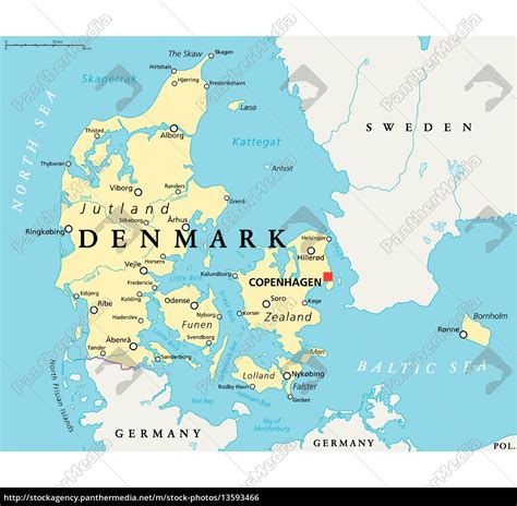 Dinamarca (reino de dinamarca) es un país al noroeste de europa, situado en la península de el 30% del territorio de dinamarca está formado por islas. mapa político de dinamarca - Stockphoto - #13593466 ...