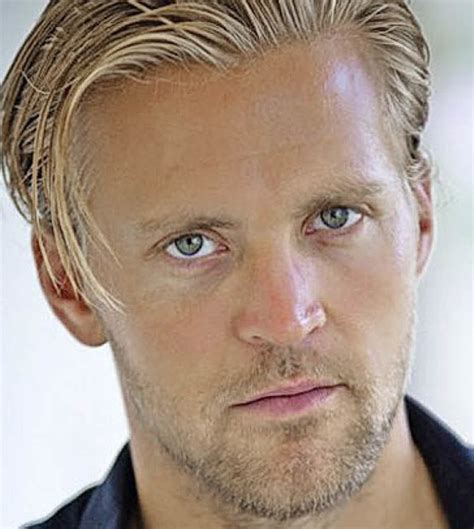 Tobias santelmann is a norwegian actor who was born in freiburg, germany. Tobias Santelmann: „Unsere Bärte waren nur angeklebt ...