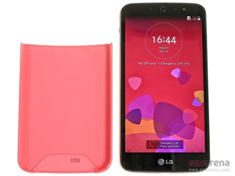 LG AKA pictures, official photos