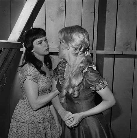 The Twilight Zone Episode Jess Belle 1963 With Laura Devon In