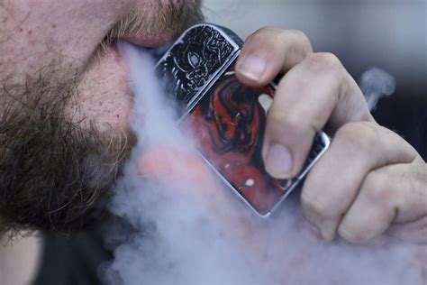 Tennessee Announces States 2nd Vaping Related Death The Boston Globe