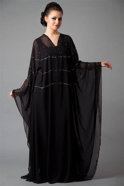 She will always be the queen of style in our eyes! 15 Most Popular Dubai Style embroidered Abayas