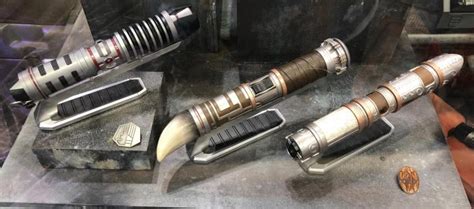 Star Wars Galaxys Edge Unveils Quality Custom Lightsabers Incredible