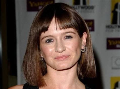 Emily Mortimer Measurements Bio Height Weight Shoe And Bra Size