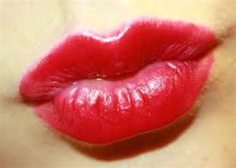 Kissing 101 Everything You Need To Know About Lip Locking Hubpages