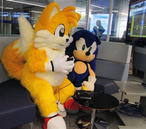 Sonic Tails Costume