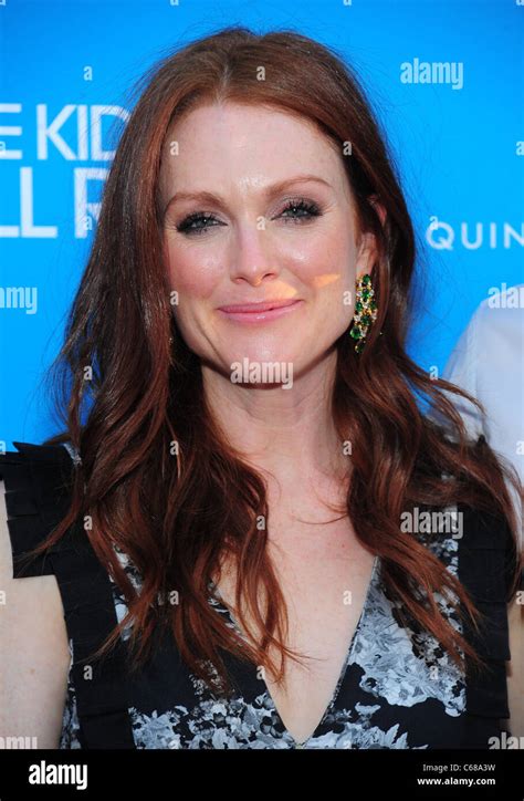 Julianne Moore At Arrivals For The Kids Are All Right Premiere