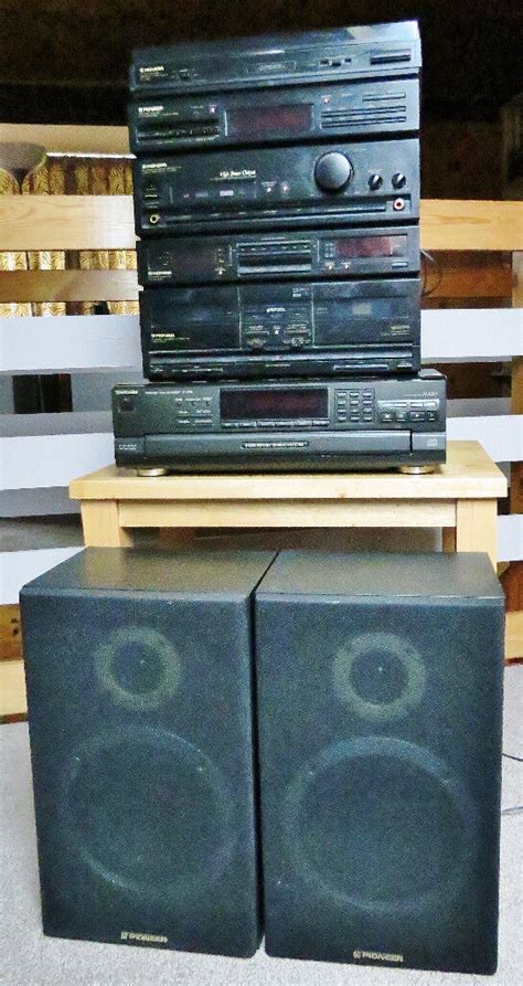 Vintage Pioneer Stereo Stacking System And Technics 5 X Cd Disc Player