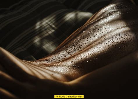Marisa Papen Full Frontal Nude Photoshoot