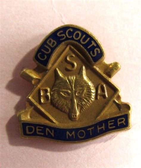 Vintage Bsa Cub Scouts Den Mother Pin Gold Metal Badge Boy Scouts Pin