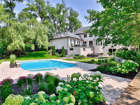 10 Toronto Homes With Some Of The Citys Biggest Backyards Photos