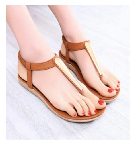 Jenis Sepatu Atau Sandal Wanita