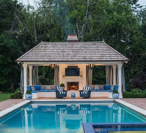 Pin By Patricia Lamar On Outdoor Spaces And Pools Luxury Pools