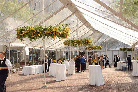 Modern Outdoor Wedding Tent Reception | Wedding tent decorations