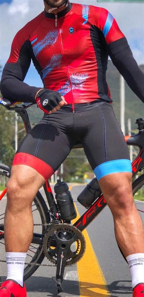 Pin By Kevin Guevara On Fitness Cycling Outfit Lycra Men Cycling Suit