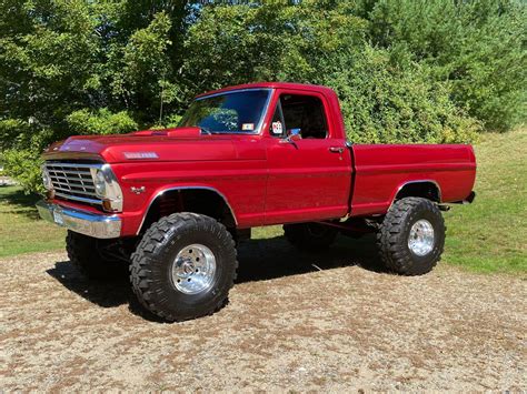 1967 F100 Shortbed 4x4 Ford Daily Trucks